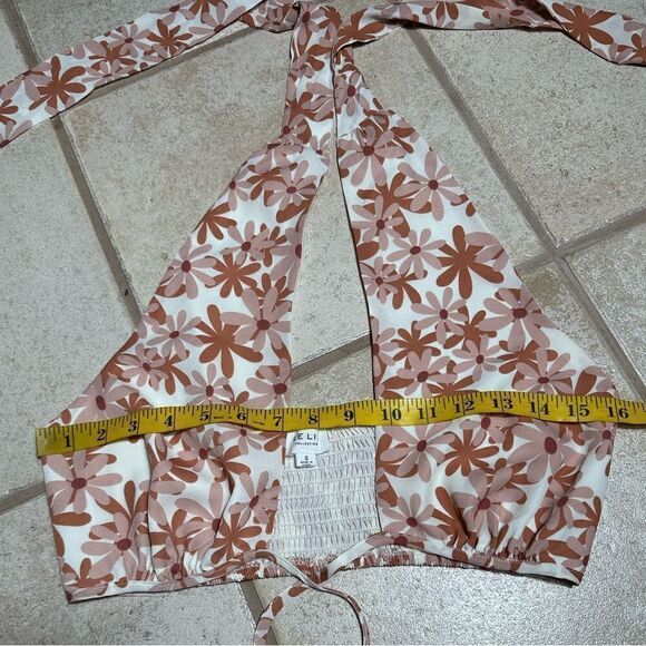 Le Lis Feminine Pink & Nude Tan Daisy Print Skirt Set - Picture 10 of 14